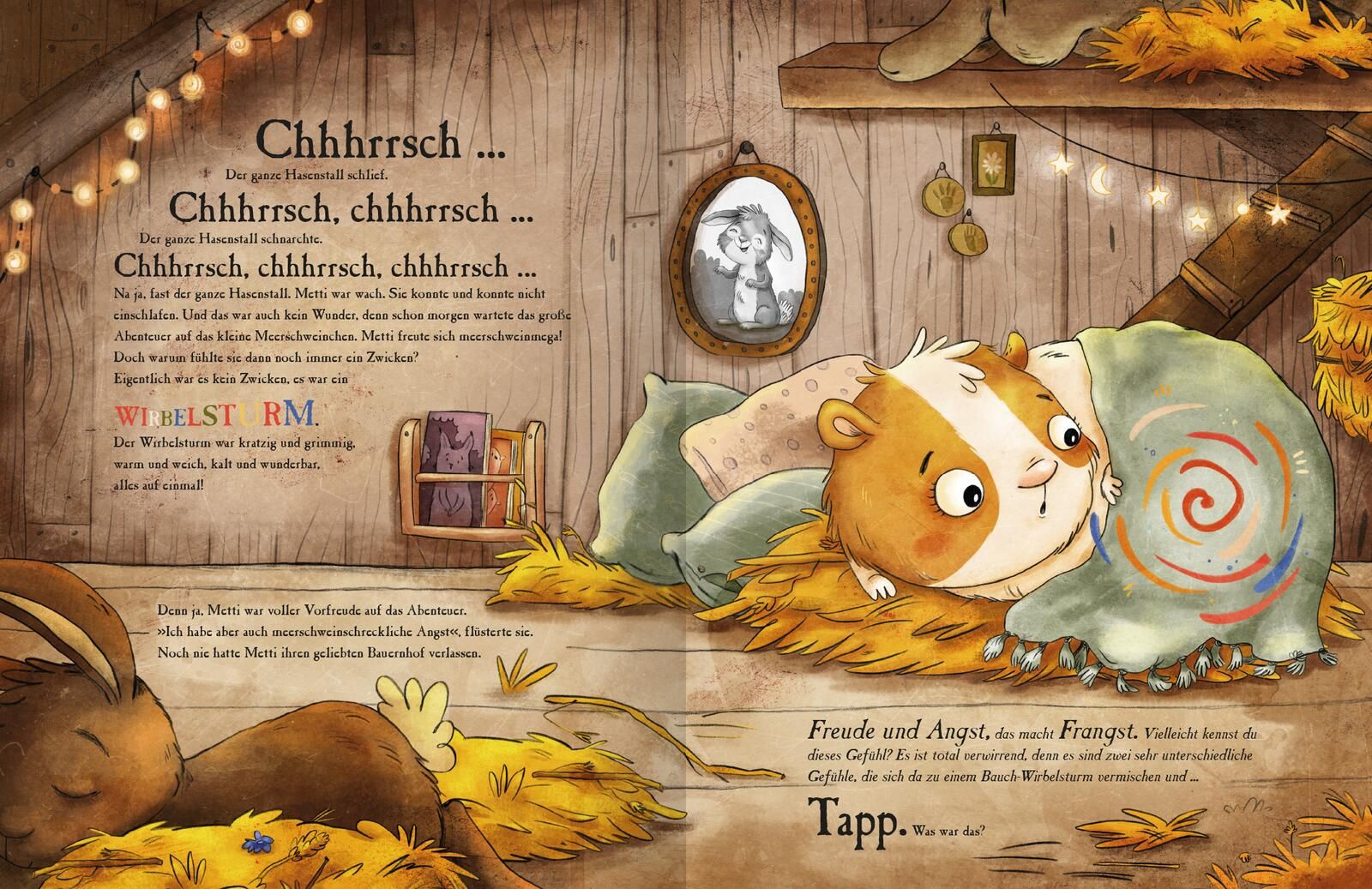Gezeigt wird eine Innen- oder Zusatzansicht von „Metti Meerschwein und das große Abenteuer“. Die Illustration zeigt Metti, ein orange-weißes Meerschwein, das in einer gemütlichen, naturbelassenen Umgebung sitzt, umgeben von goldenem Heu. An der Wand hängt