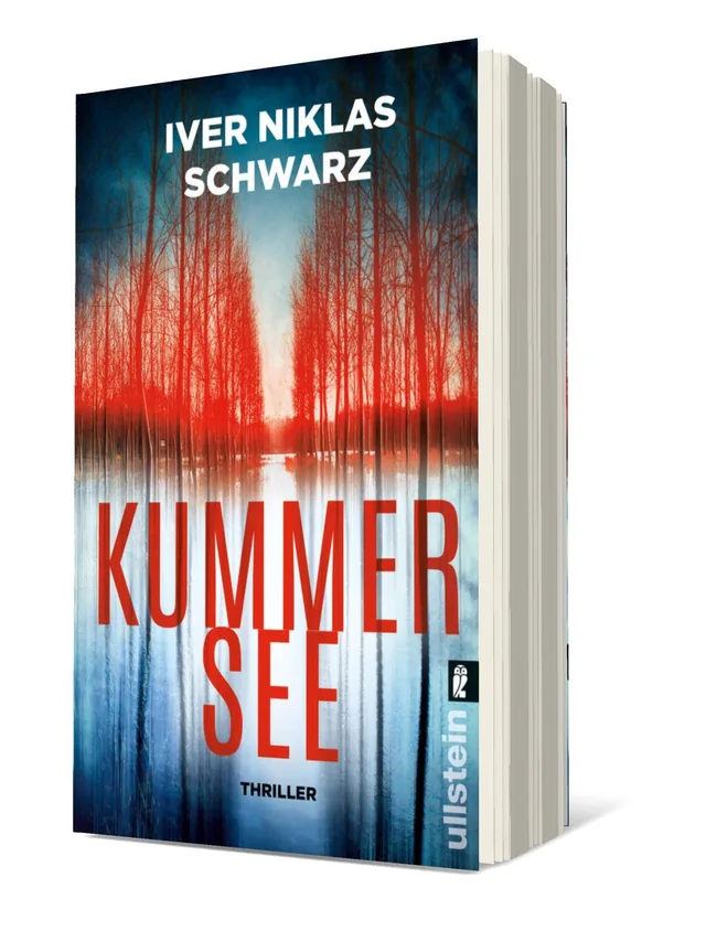 Cover von „Kummersee“ von Iver Niklas Schwarz: Das Cover zeigt eine mysteriöse Landschaft mit roten Bäumen und einem ruhigen See, umgeben von blauer Dunkelheit.
