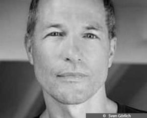 Maxim Leo BUCHSZENE.DE