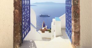 celestyal-nefeli-aussen-santorin-tuer